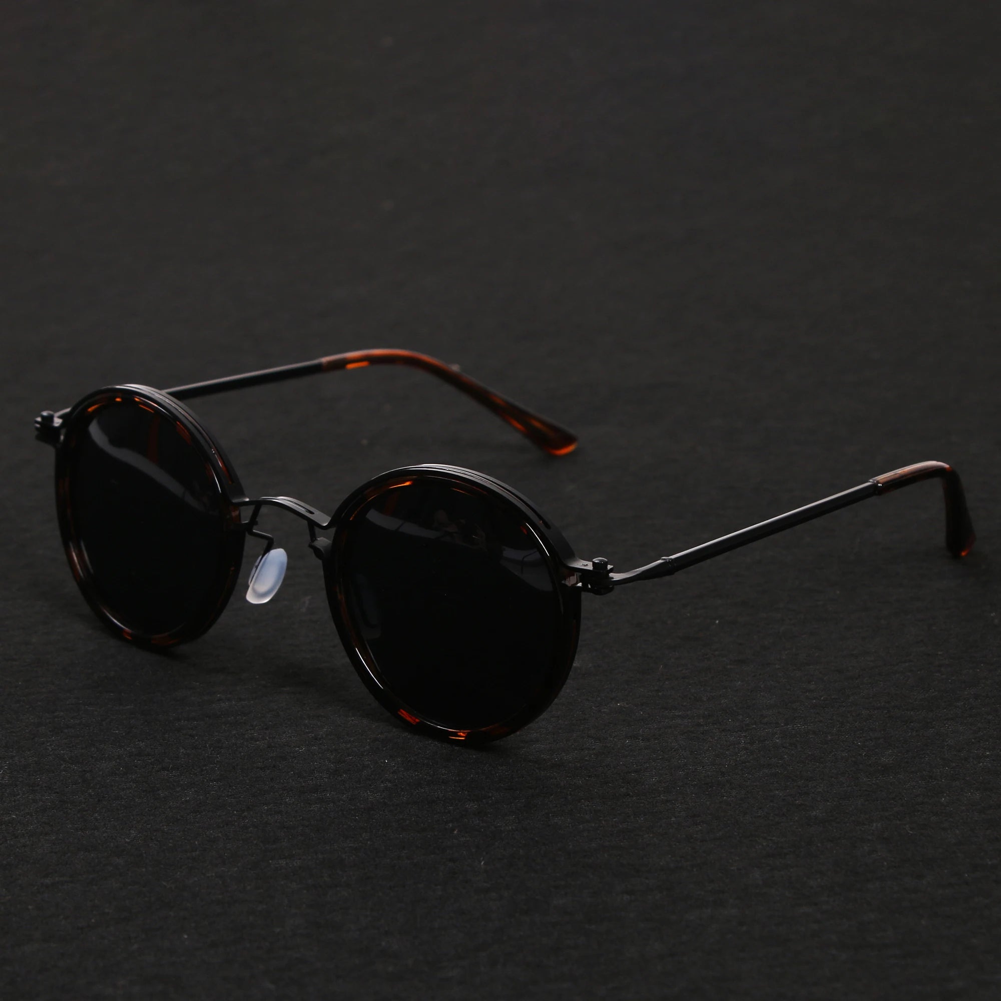 Polarized Round Retro Sunglases, Metal Frame